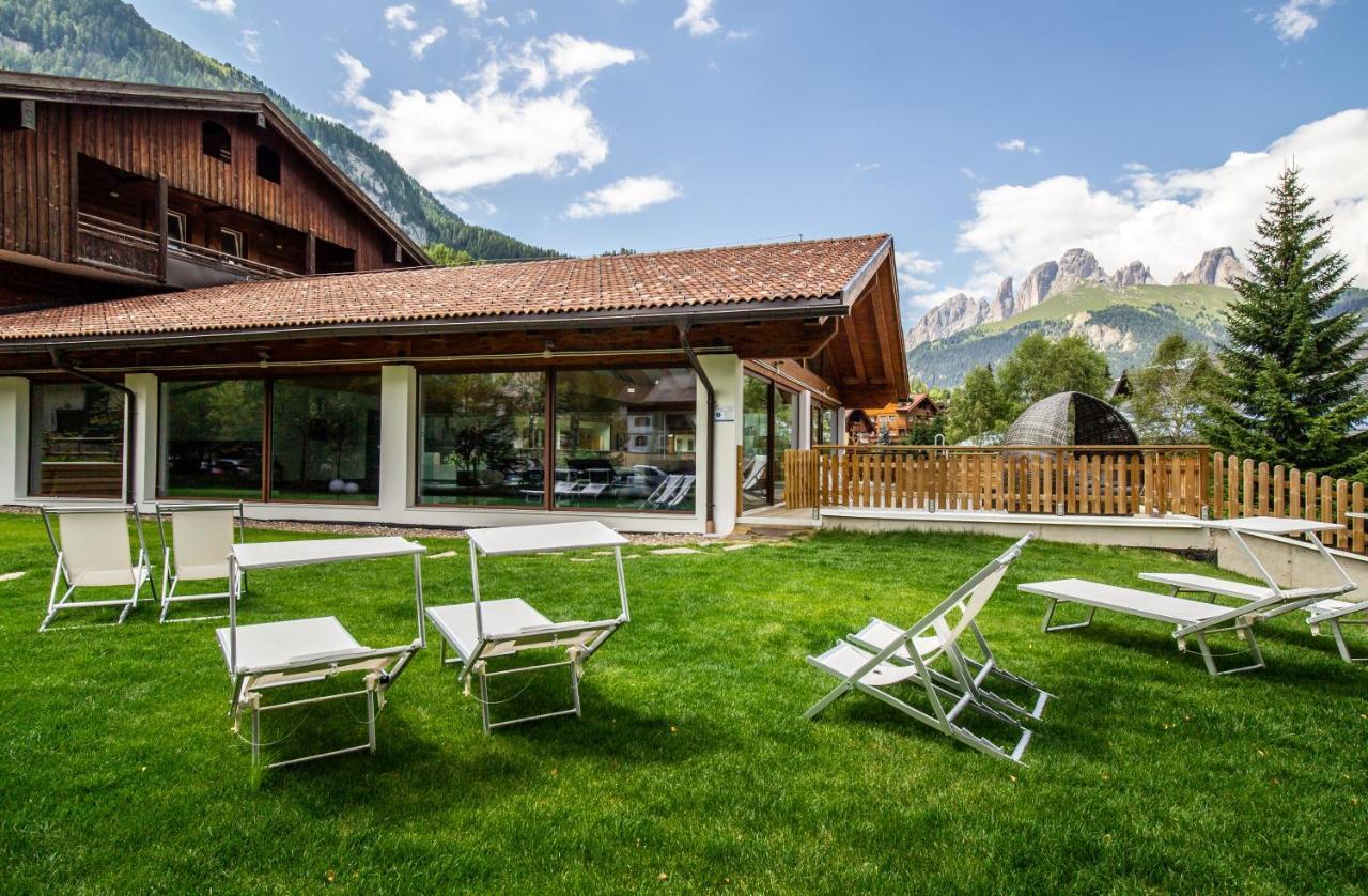 Hotel Cirelle Suite & Spa Canazei Exterior photo