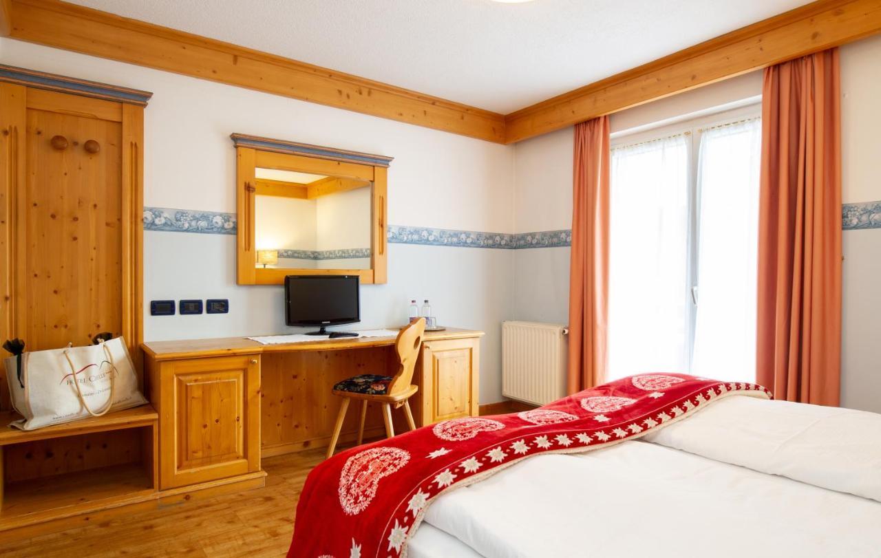 Hotel Cirelle Suite & Spa Canazei Exterior photo